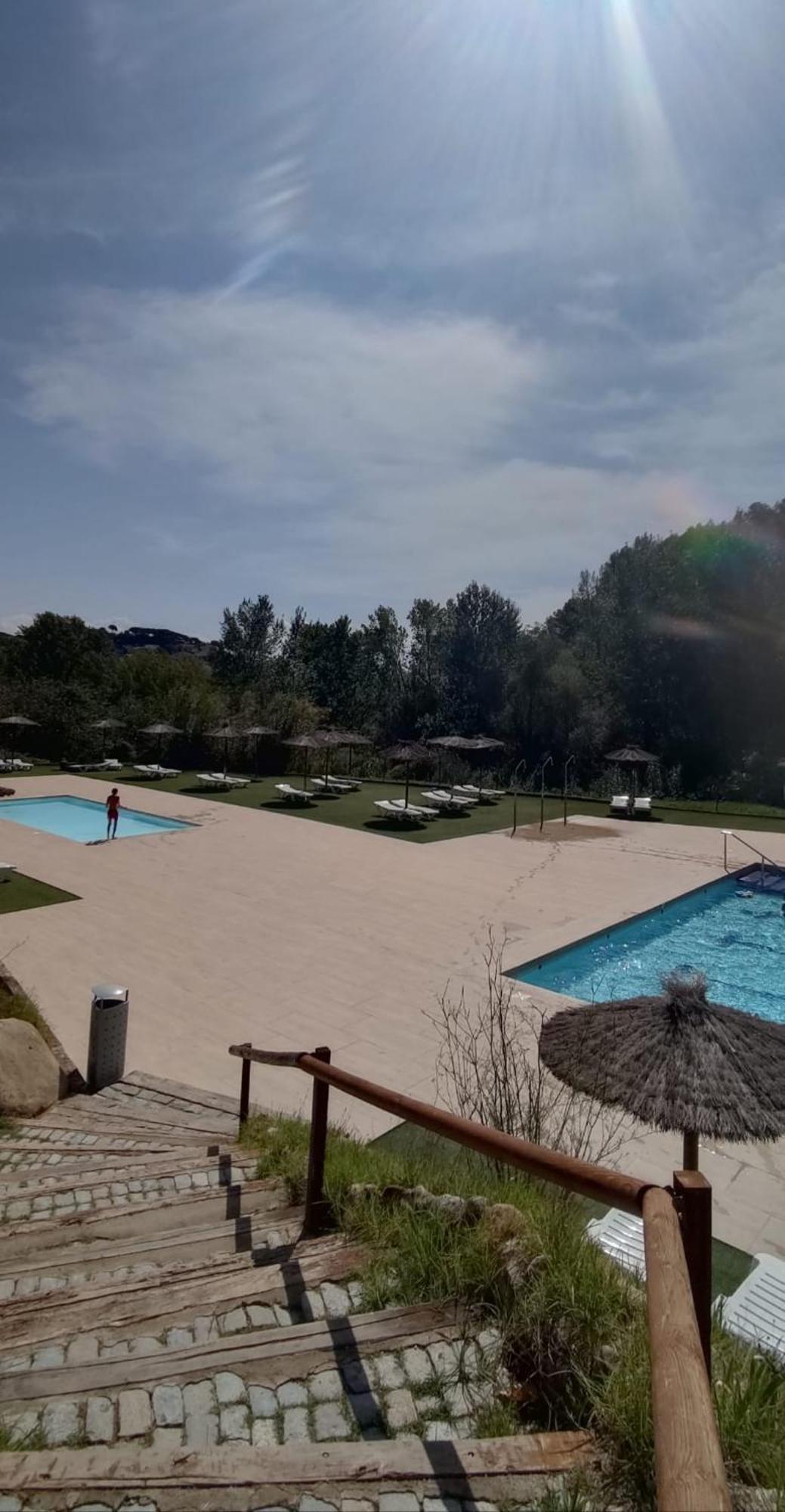 Hôtel Camping El Pasqualet à Caldes De Montbui Extérieur photo