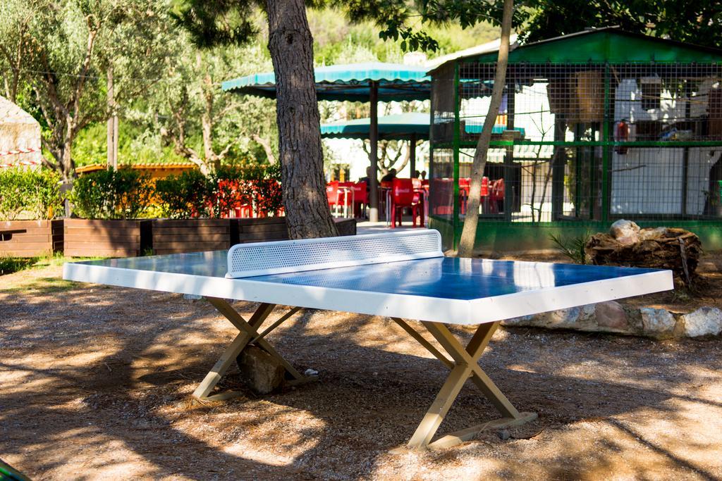 Hôtel Camping El Pasqualet à Caldes De Montbui Extérieur photo