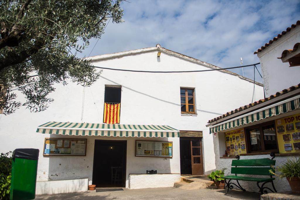 Hôtel Camping El Pasqualet à Caldes De Montbui Extérieur photo